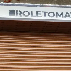 Jak otworzyć roletę zewnętrzną? Proste kroki i najczęstsze problemy