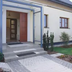 Jak zrobić zadaszenie nad drzwi - proste kroki i materiały do wyboru