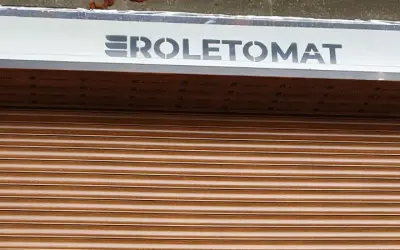 Jak otworzyć roletę zewnętrzną? Proste kroki i najczęstsze problemy